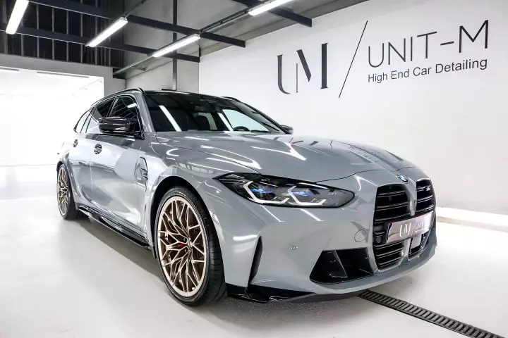 BMW M3 Touring (G81) painted in Lime Rock Grey