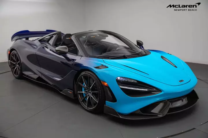 McLaren 765LT Spider painted in Fistral Blue and Atlantic Blue