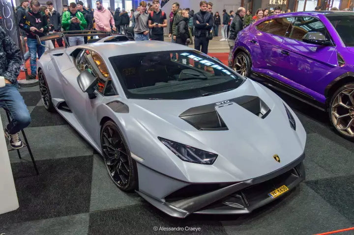 Lamborghini Huracán STO (LP640-2) painted in Grigio Acheso
