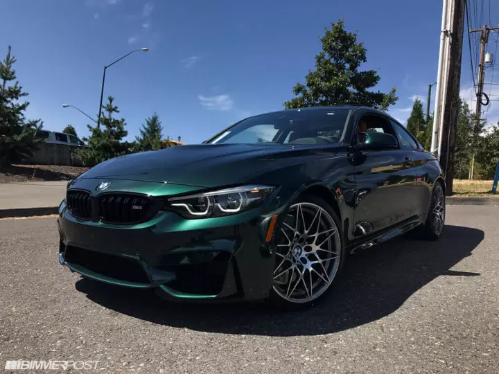 BMW M4 (F82) painted in Oxford Green II