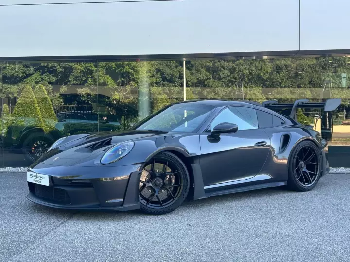 Porsche 911 GT3 RS (992.1) painted in Grigio Granito Metallic