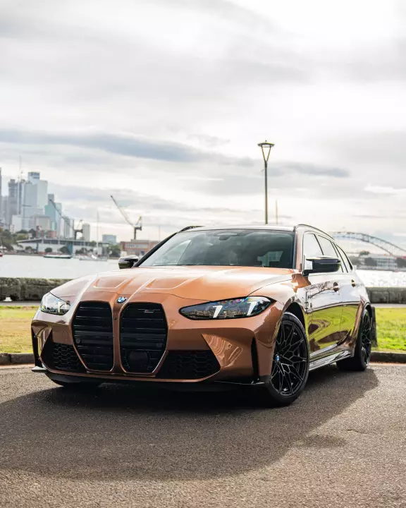 BMW M3 Touring (G81) painted in Liquid Copper