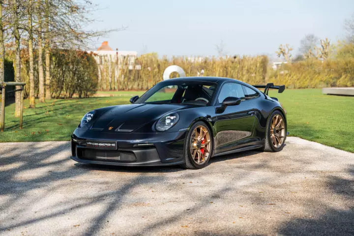 Porsche 911 GT3 (992.1) painted in Dark Sapphire Metallic