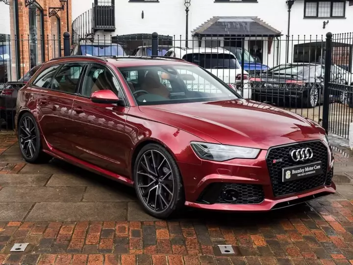 Audi RS6 Avant (C7) painted in Rubino Red