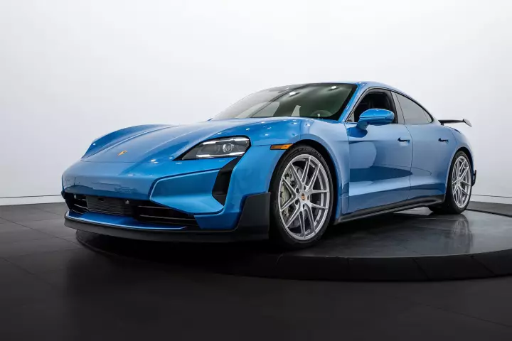 Porsche Taycan Turbo GT painted in South Sea Blue