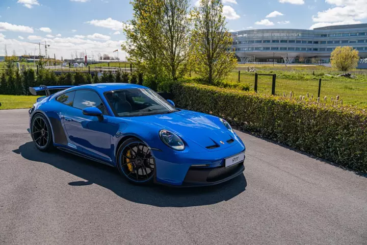 Porsche 911 GT3 (992.1) painted in Nogaro Blue