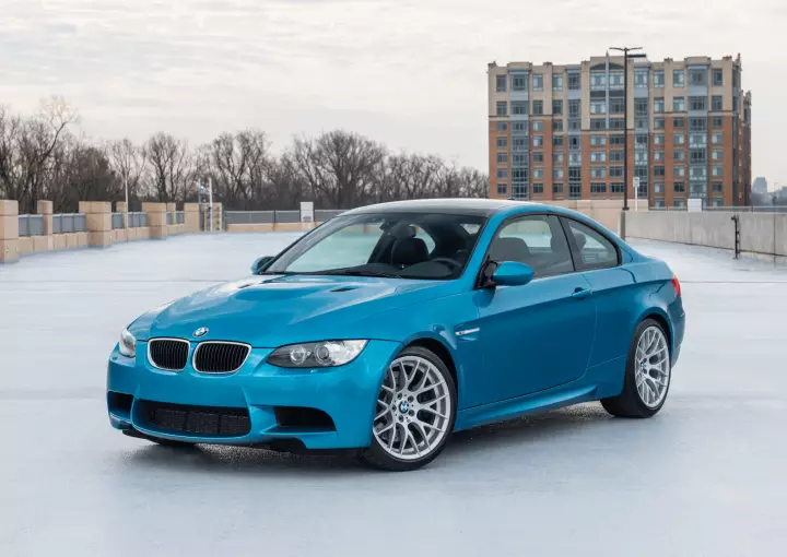 BMW M3 Coupé (E92) painted in Atlantis