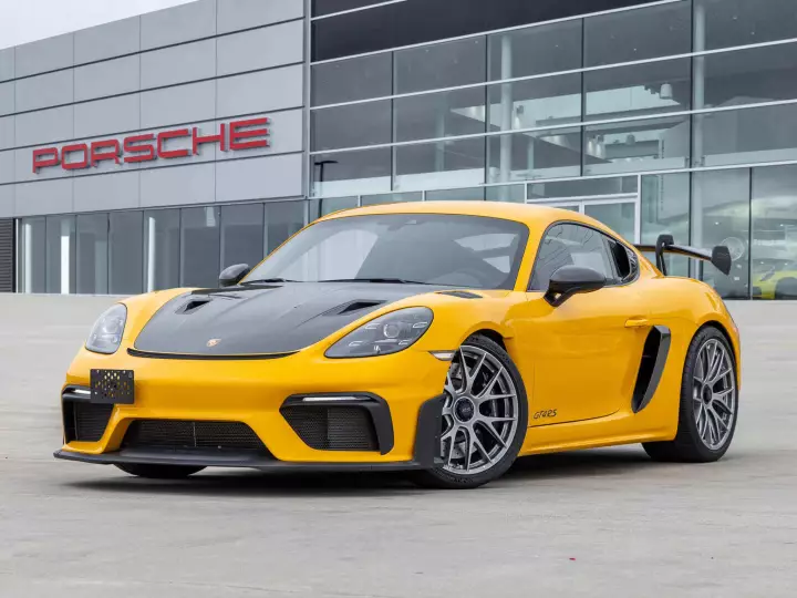 Porsche 718 Cayman GT4 RS (982) painted in Signal Yellow