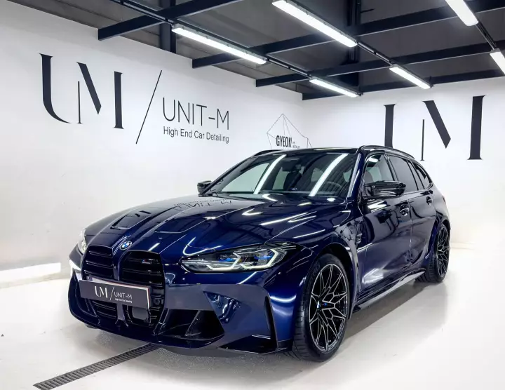 BMW M3 Touring (G81) painted in Tanzanite Blue II