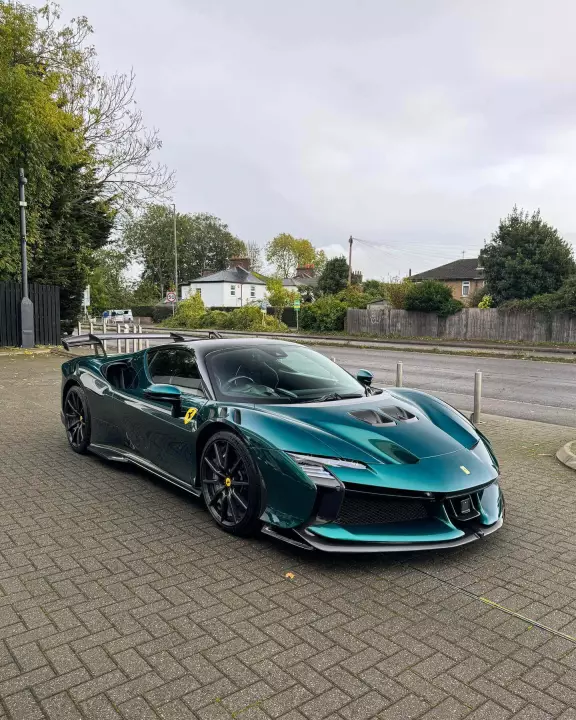 Ferrari SF90 XX Stradale painted in Verde GB23 and Nero DS