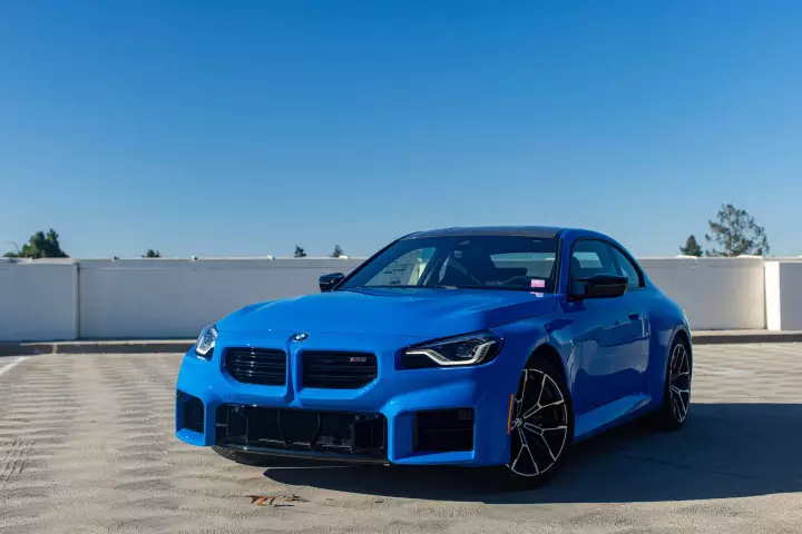 BMW M2 (G87) painted in Voodoo Blue