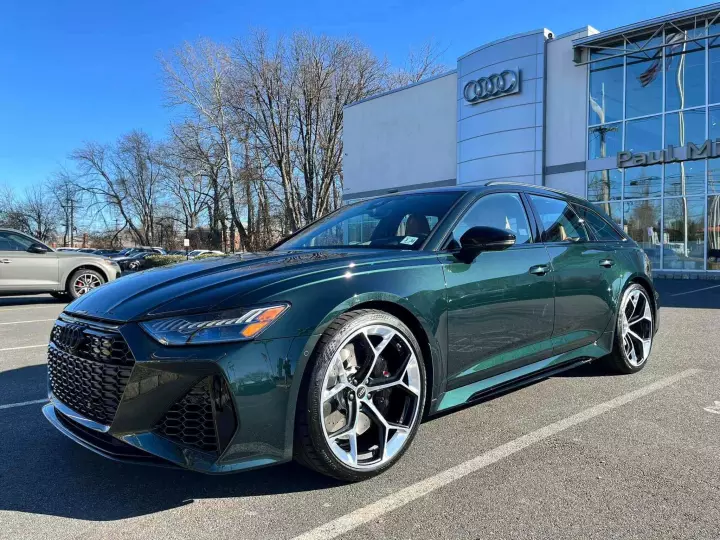 Audi RS6 Avant (C8) painted in Deep Green
