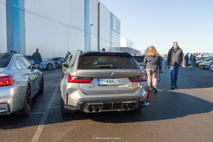 BMW M3 Touring (G81) painted in Oxid Grey II