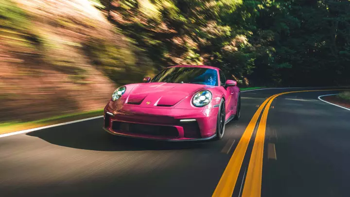 Porsche 911 S/T (992) painted in Ruby Star Neo