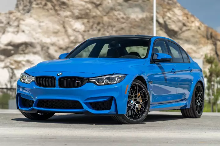 BMW M3 (F80) painted in Santorini Blue