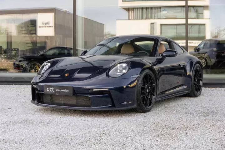 Porsche 911 GT3 Touring (992.1) painted in Night Blue Metallic