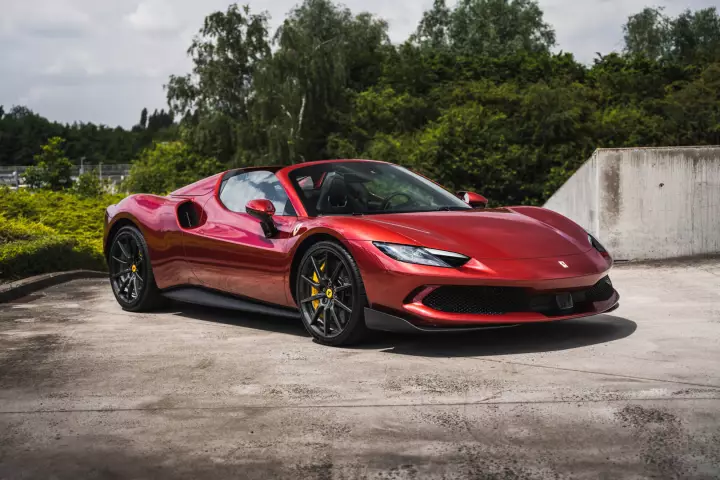 Ferrari 296 GTS painted in Rosso Fiorano