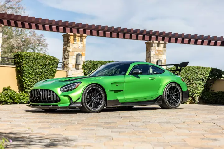 Mercedes-AMG GT Black Series painted in Green Hell Magno