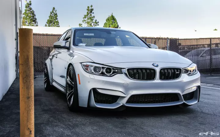 BMW M3 (F80) painted in Moonstone