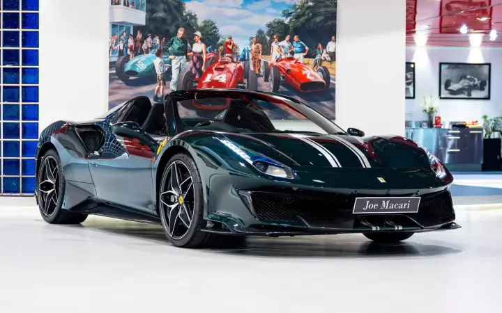 Ferrari 488 Pista Spider painted in Verde British Racing