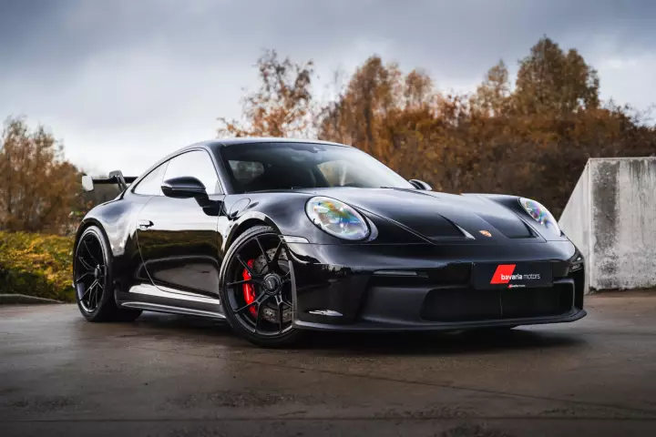 Porsche 911 GT3 (992.1) painted in Jet Black Metallic
