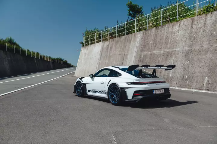 Porsche 911 GT3 RS (992.1) painted in Pure White