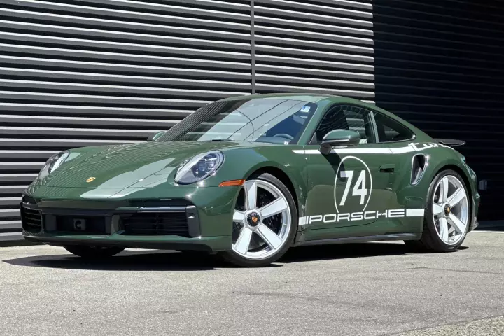 Porsche 911 Turbo 50 Years Edition (992) painted in Underberg Green