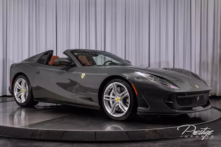 Ferrari 812 GTS painted in Grigio Scuro