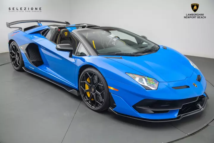 Lamborghini Aventador SVJ Roadster (LP770-4) painted in Blu Nila