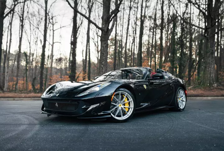 Ferrari 812 GTS painted in Nero DS