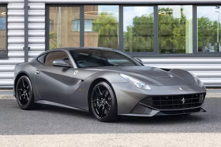 Ferrari F12 Berlinetta painted in Grigio Silverstone Opaco