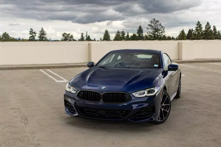 BMW 8 Series (G15) painted in Mauritius Blue