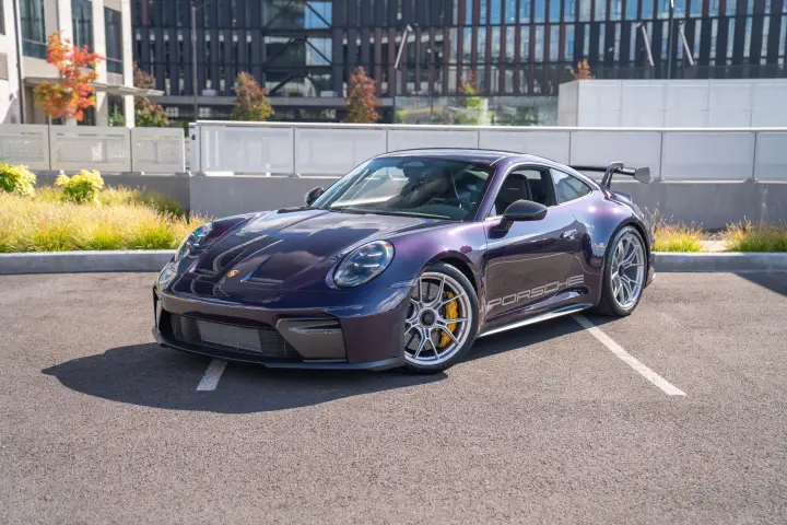 Porsche 911 GT3 (992.2) painted in Viola Metallic