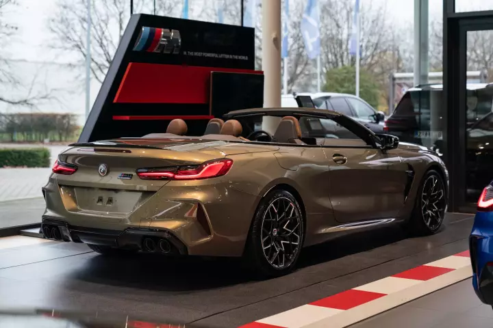 BMW M8 Convertible (F91) painted in Brass