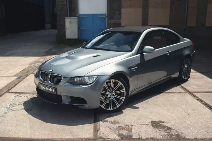 BMW M3 Coupé (E92) painted in Space Grey