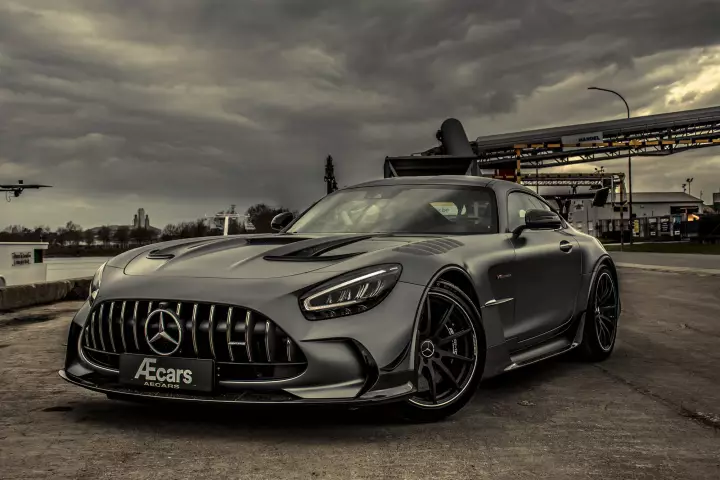 Mercedes-AMG GT Black Series painted in Selenite Grey Magno