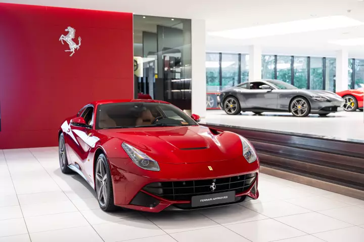 Ferrari F12 Berlinetta painted in Rosso Maranello