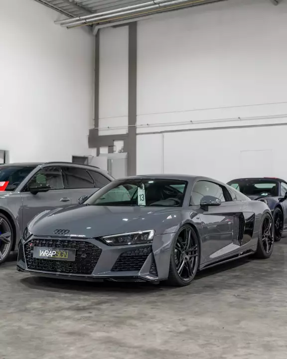 Audi R8 (4S) painted in Grigio Telesto