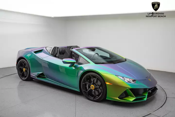 Lamborghini Huracán EVO Spyder (LP640-4) painted in Verde Agave Lucido