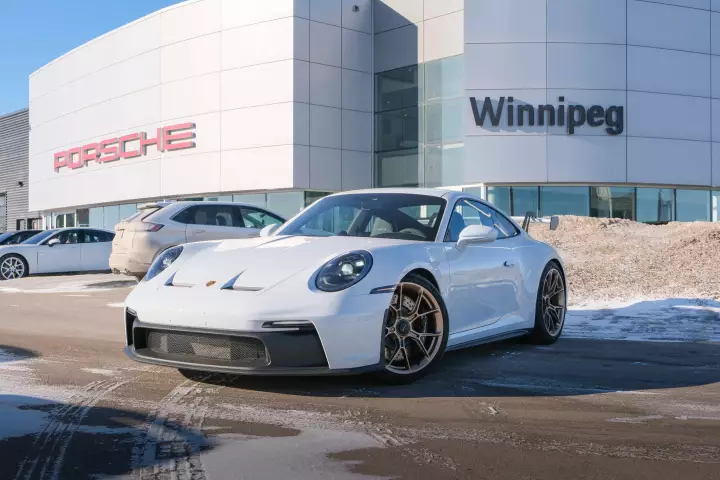 Porsche 911 GT3 (992.1) painted in Carrara White Metallic