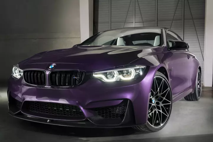 BMW M4 (F82) painted in Purple Silk
