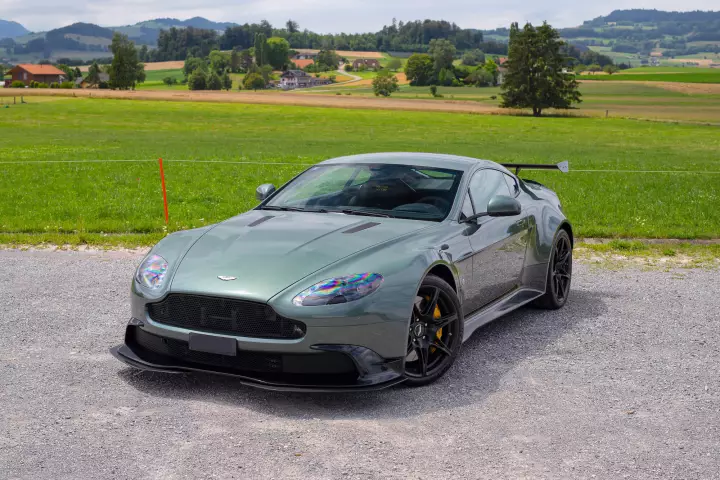 Aston Martin Vantage GT8 painted in Chiltern Green
