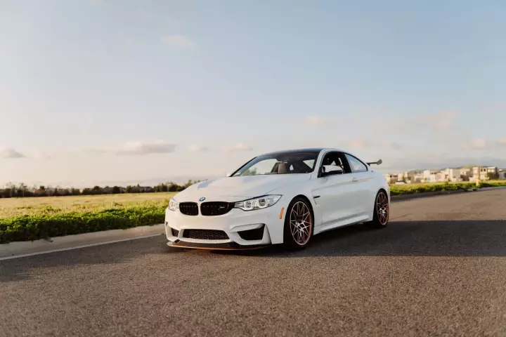 BMW M4 GTS (F82) painted in Alpine White III