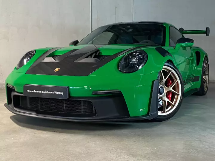 Porsche 911 GT3 RS (992.1) painted in Essmann Green