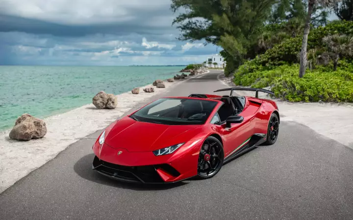 Lamborghini Huracán Performante Spyder (LP640-4) painted in Rosso Bia