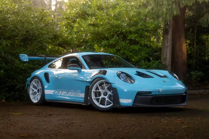 Porsche 911 GT3 RS (992.1) painted in Olympic Blue