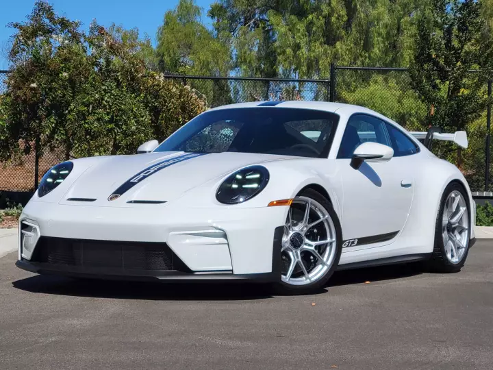 Porsche 911 GT3 (992.2) painted in Pure White