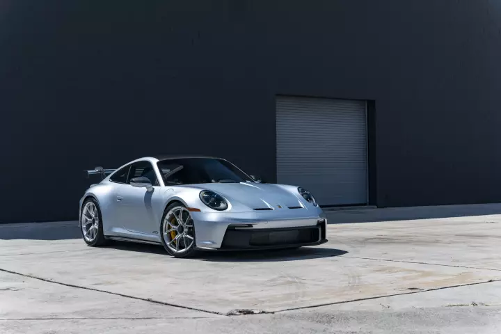Porsche 911 GT3 (992.1) painted in Azzurro Thetys