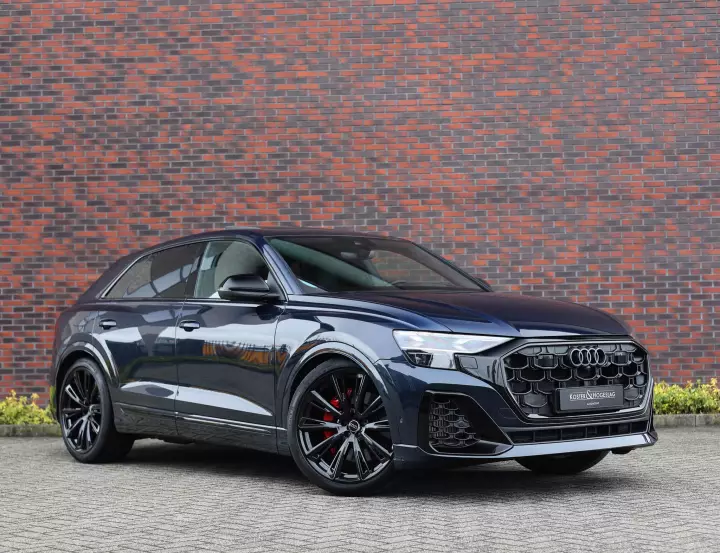 Audi Q8 painted in Waitomo Blue