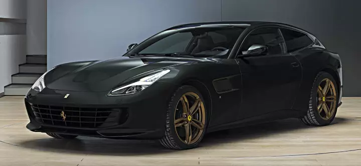 Ferrari GTC4Lusso painted in Verde Scuro